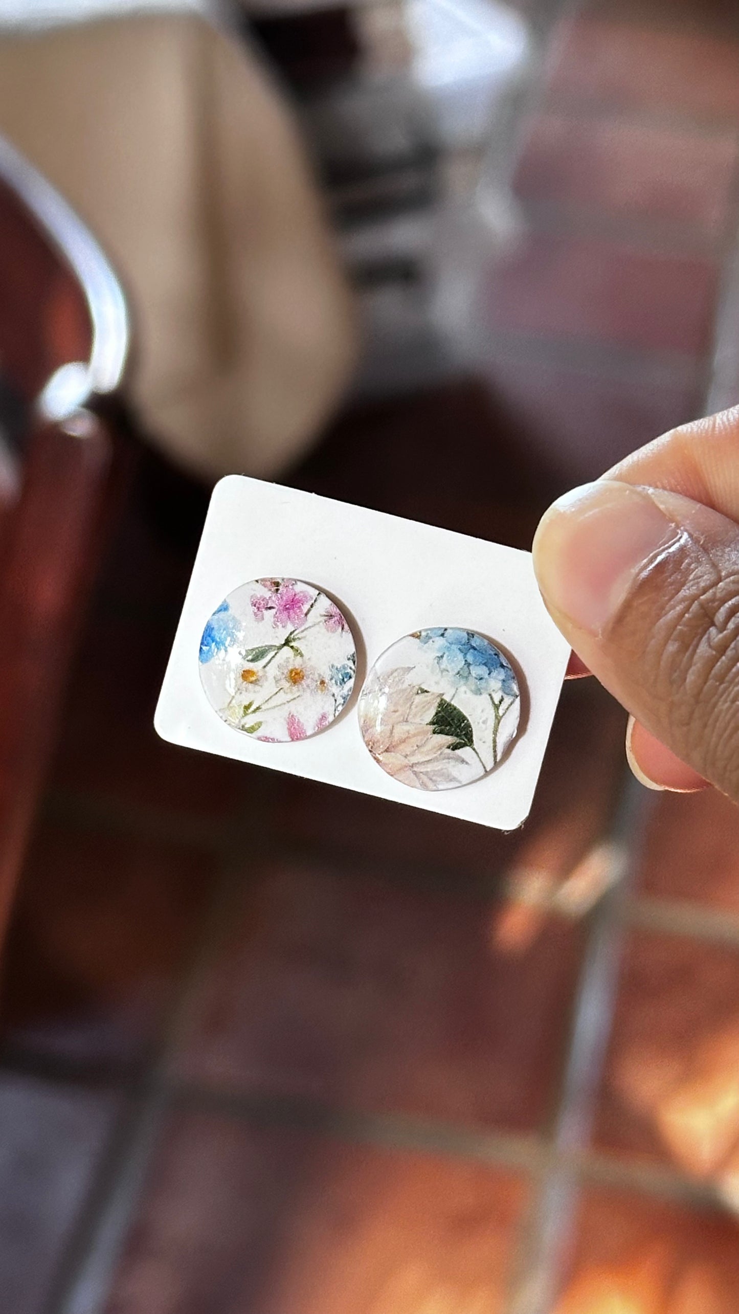 Lihini Studs
