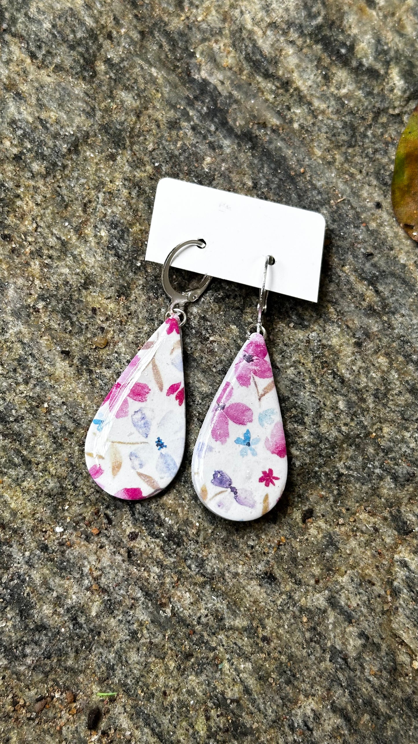 Belle Teadrop Dangle