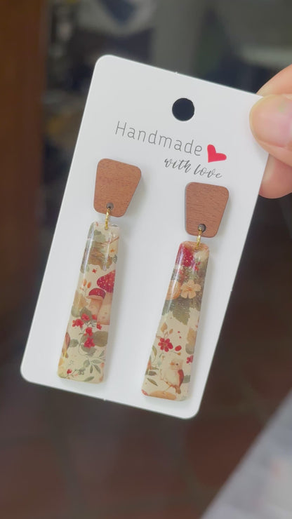 Clover Dangle