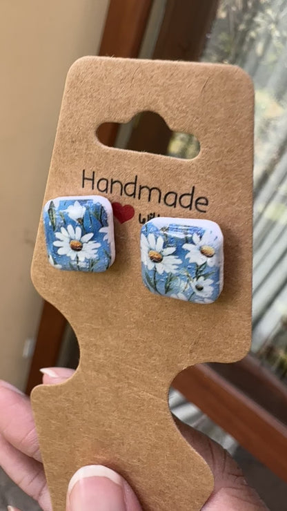 Daisy Stud